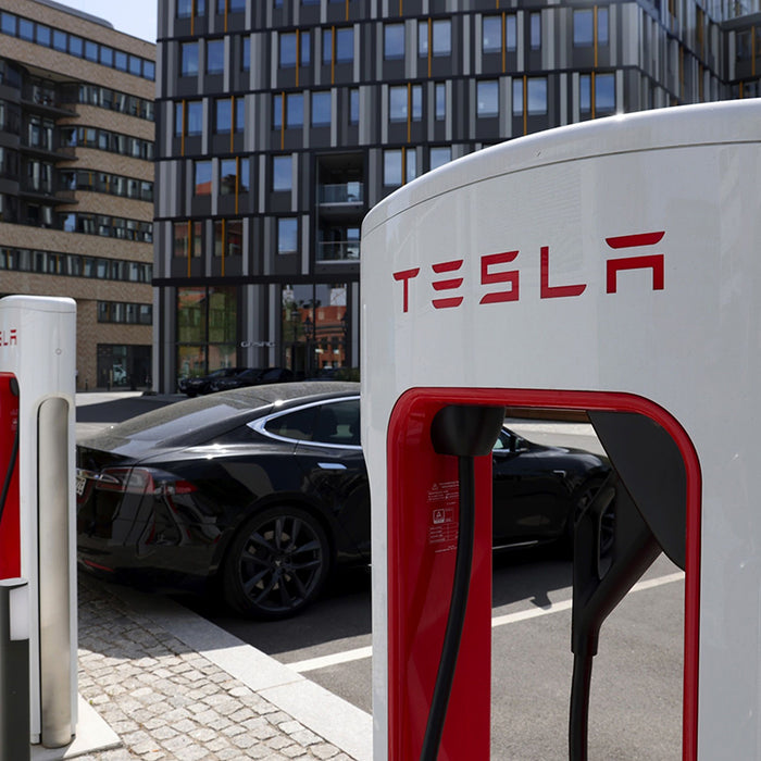 The Different Level of Electric Vehicle (EV) charging stations